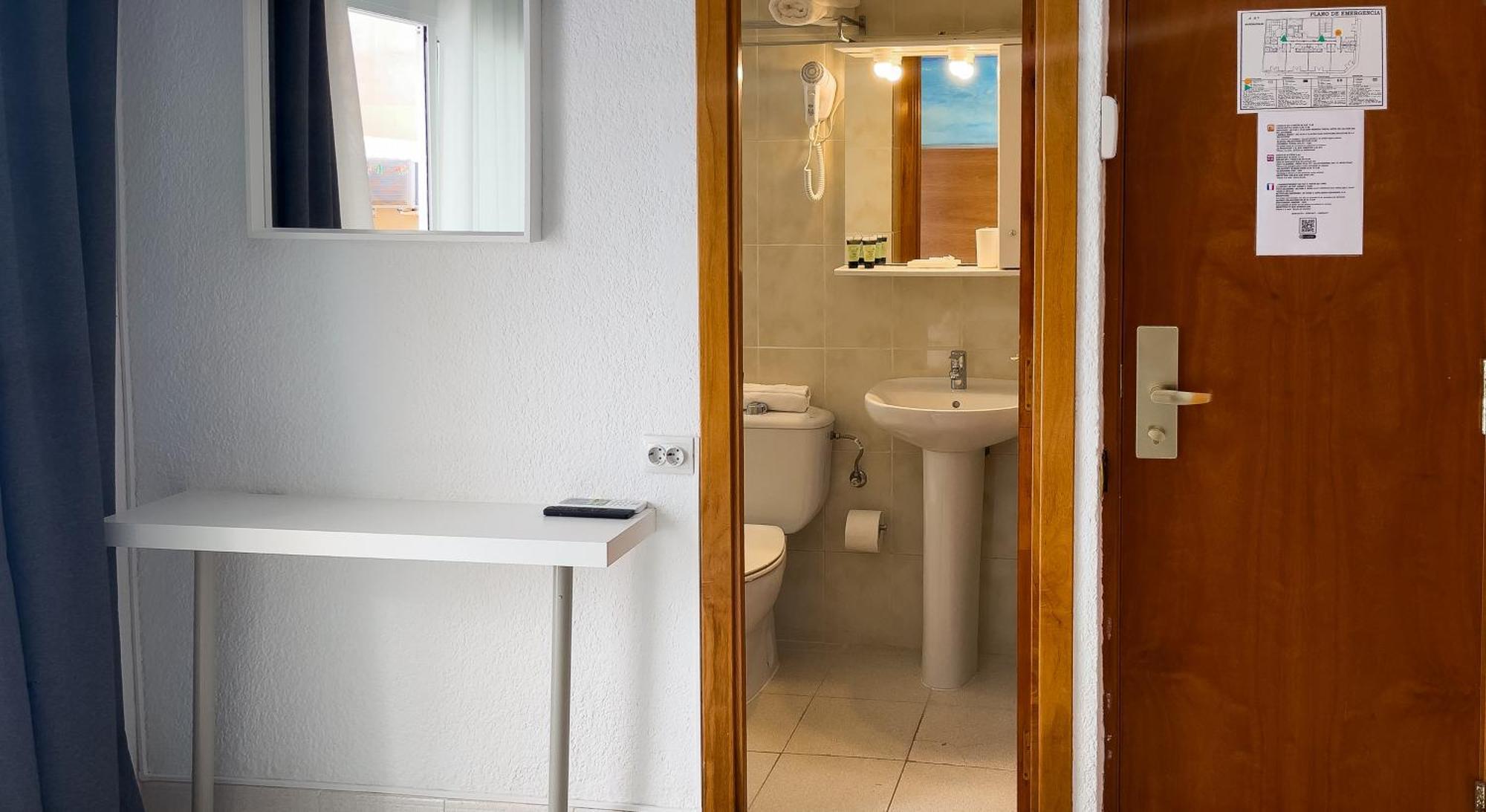 Hotel Maremagnum Lloret de Mar Dış mekan fotoğraf